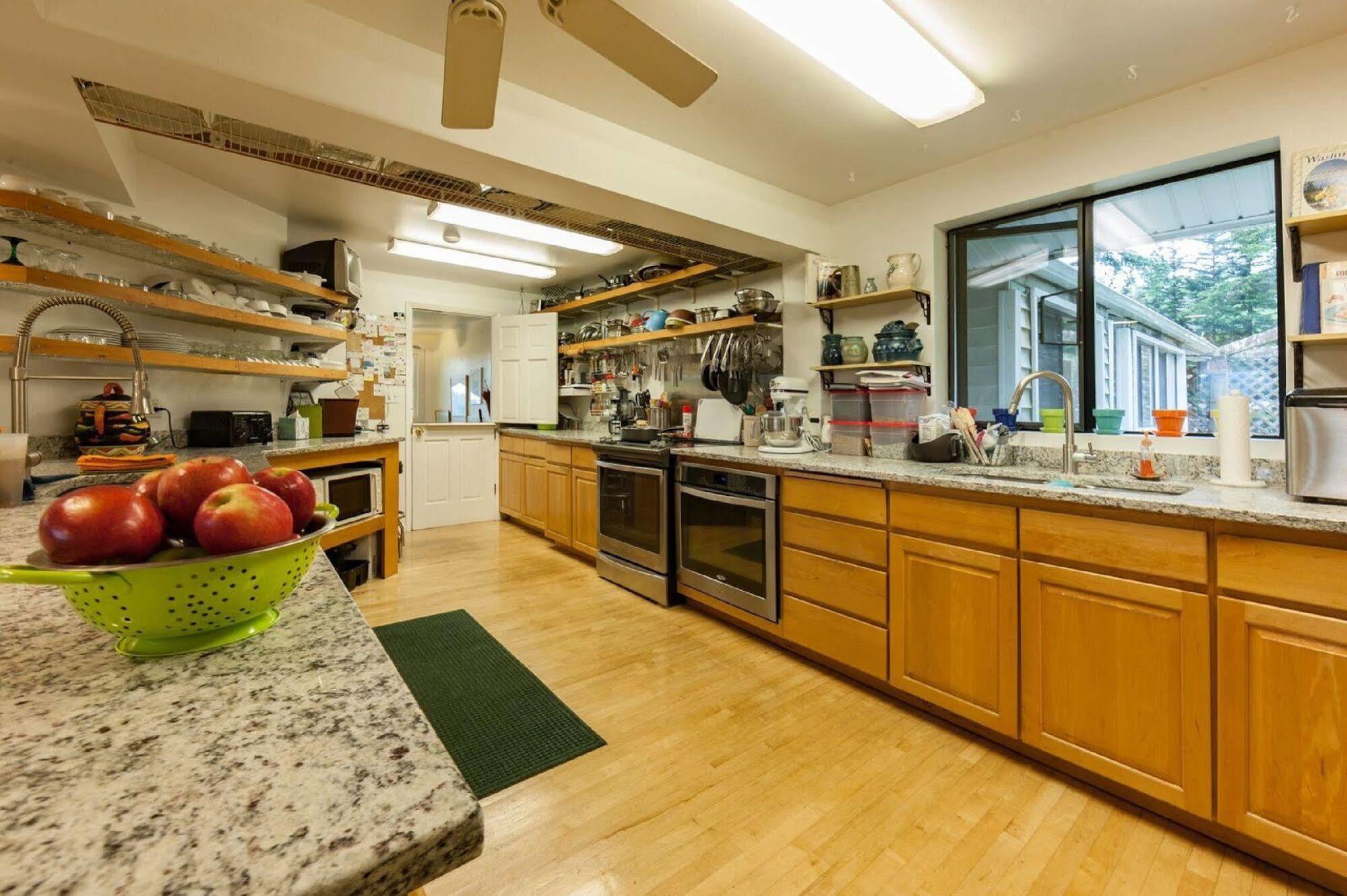 פריידי הרבור Hillside House Bed And Breakfast מראה חיצוני תמונה